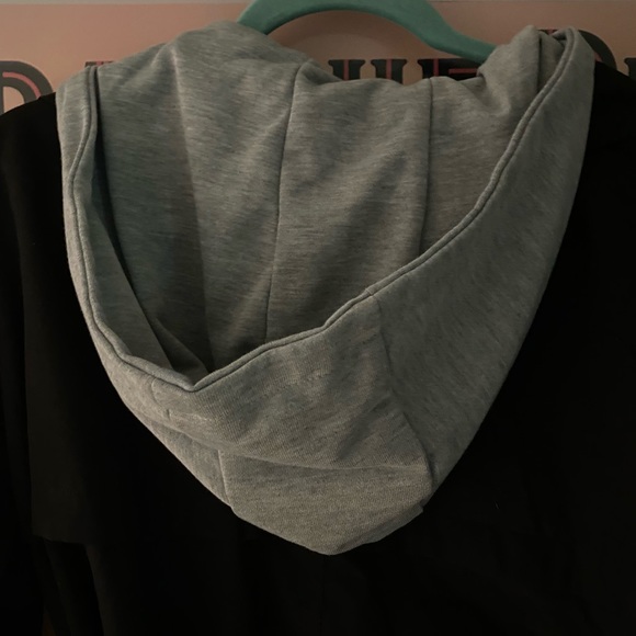 Forever 21 Belted Long Overcoat with Detachable Grey Hood NWT - Picture 7 of 10
